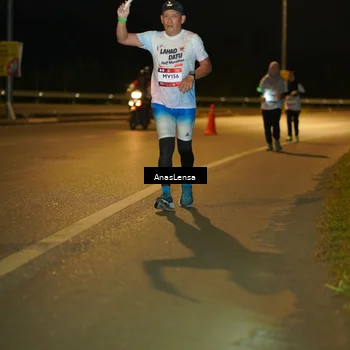 Runner Photo 7718768