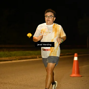 Runner Photo 7718797