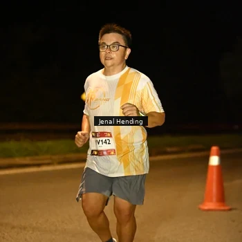 Runner Photo 7718802