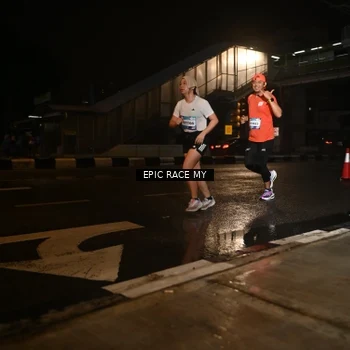 Runner Photo 7718808