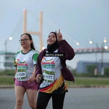 Runner Photo 7718854