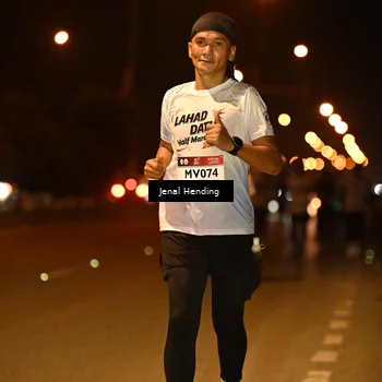Runner Photo 7718865