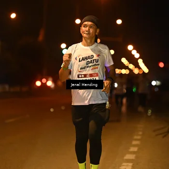 Runner Photo 7718867