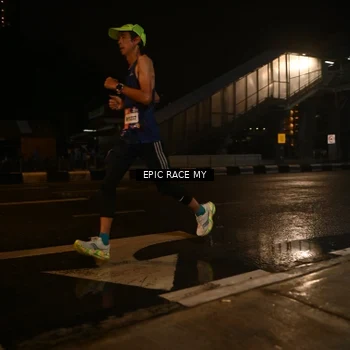 Runner Photo 7718871