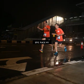 Runner Photo 7718878