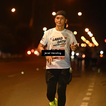 Runner Photo 7718884