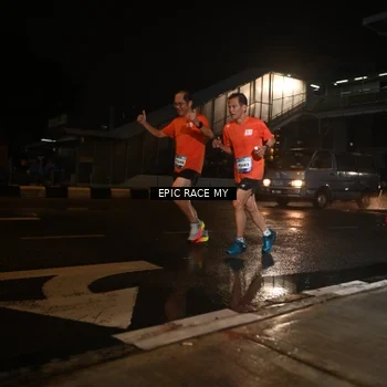 Runner Photo 7718885