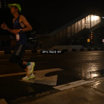Runner Photo 7718887