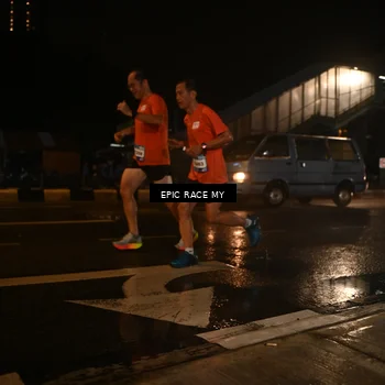 Runner Photo 7718888