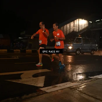 Runner Photo 7718892