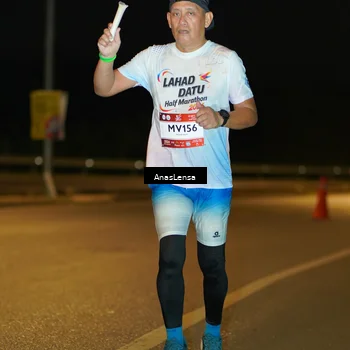 Runner Photo 7718898