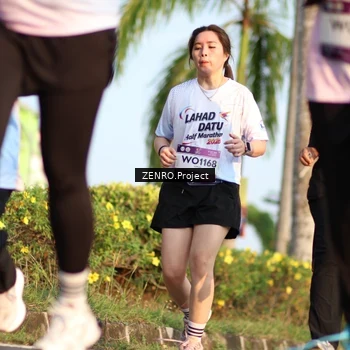 Runner Photo 7718937