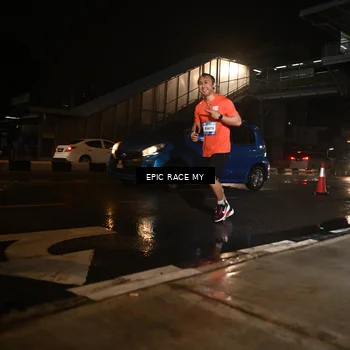 Runner Photo 7718941
