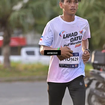 Runner Photo 7718942