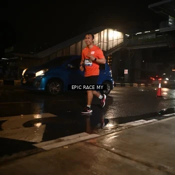 Runner Photo 7718951
