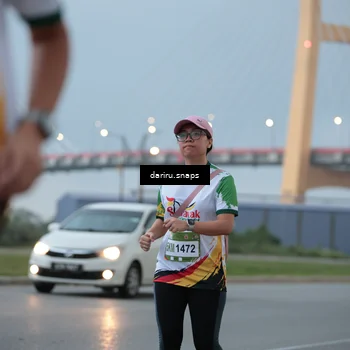 Runner Photo 7718957