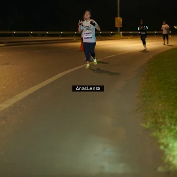 Runner Photo 7718969