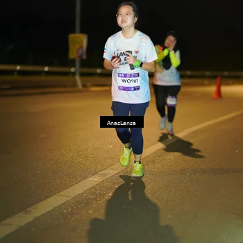 Runner Photo 7718984