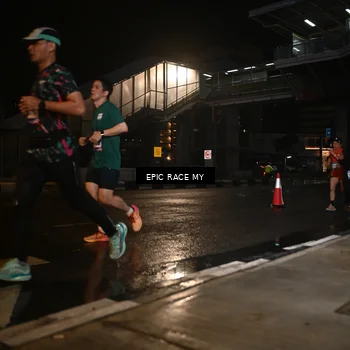 Runner Photo 7719017