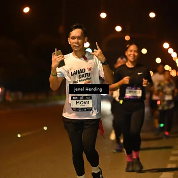 Runner Photo 7719021