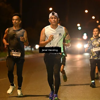 Runner Photo 7719033
