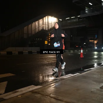 Runner Photo 7719045