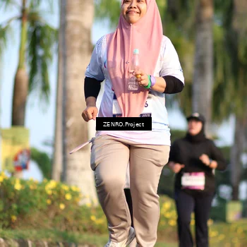 Runner Photo 7719060