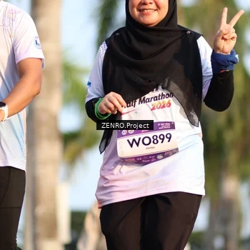 Runner Photo 7719064