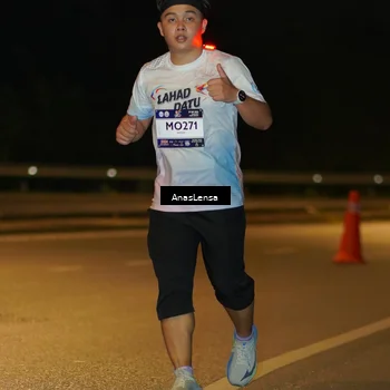 Runner Photo 7719080
