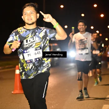 Runner Photo 7719091