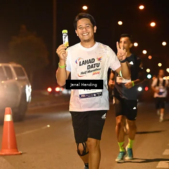 Runner Photo 7719097