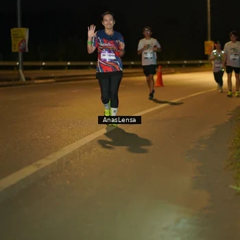 Runner Photo 7719102