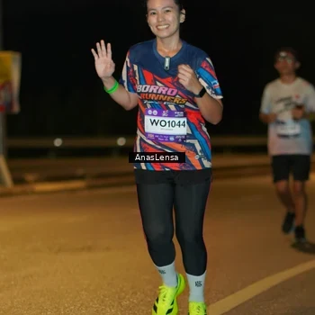 Runner Photo 7719121