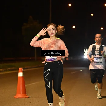 Runner Photo 7719128