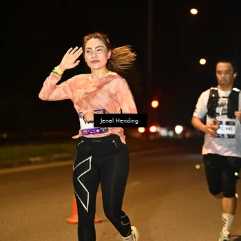 Runner Photo 7719143