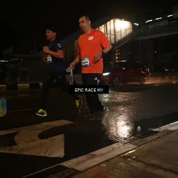Runner Photo 7719145