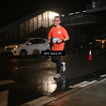 Runner Photo 7719149