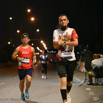 Runner Photo 7719150