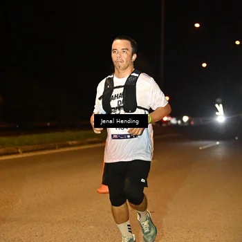 Runner Photo 7719158