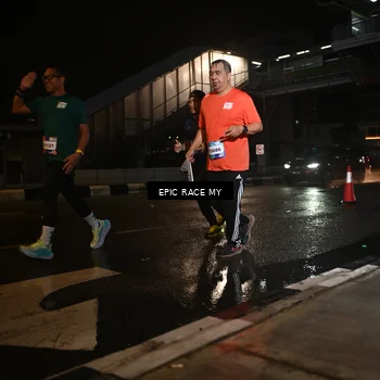 Runner Photo 7719161