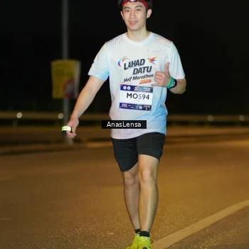 Runner Photo 7719179
