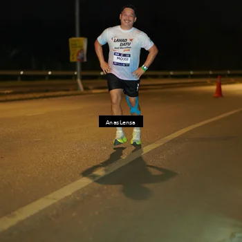 Runner Photo 7719187