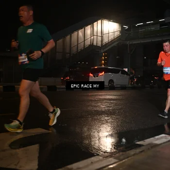 Runner Photo 7719193