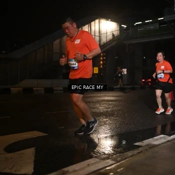 Runner Photo 7719200
