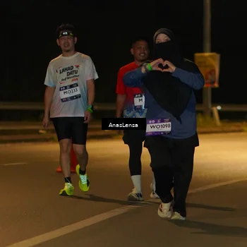 Runner Photo 7719205