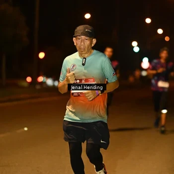 Runner Photo 7719212