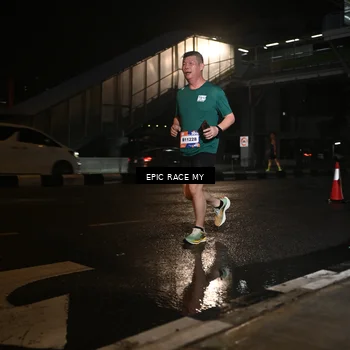 Runner Photo 7719216