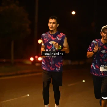 Runner Photo 7719217