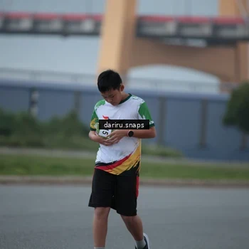 Runner Photo 7719225