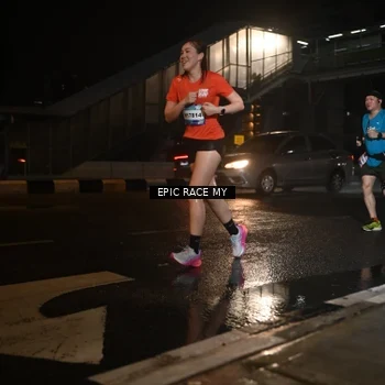 Runner Photo 7719238